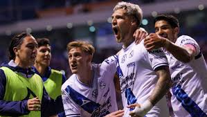 Puebla recibirá a Santos Laguna, y buscará conseguir su primera victoria del Apertura 2025.