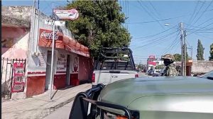 Autoridades federales y estatales aseguraron droga y dinero en efectivo tras detener a “La Reina” en el oriente de Mérida.