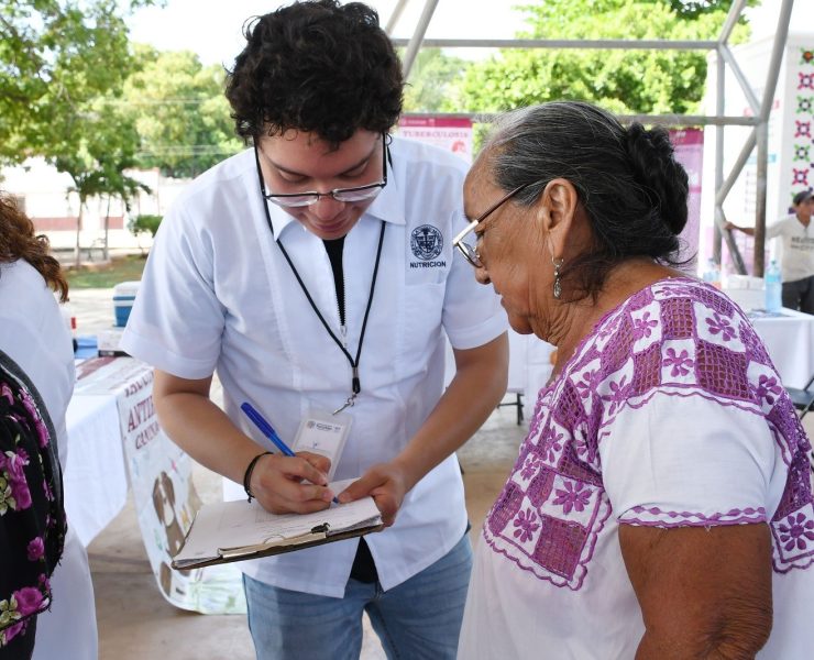 Salud Gratuita: Renacimiento Maya lleva servicios gratuitos de salud a Kopomá