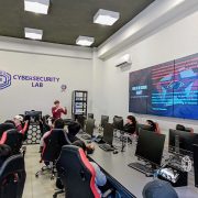 UPY te conecta con el mundo: convocatoria en la 1° Escuela Internacional de Verano AMCID 2025