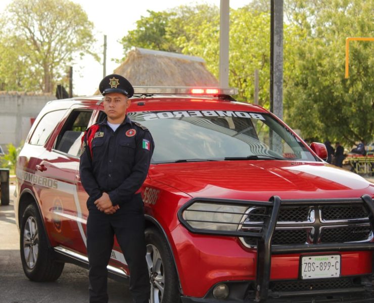 ¡Valentía sin fronteras! Yucateco se une al combate de incendios forestales en Canadá