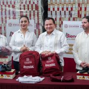Arranca la entrega de útiles escolares con el programa “Bienestar en tu Escuela”