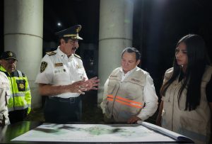 La obra de modernización vial en City Center contempla pavimentación, semaforización inteligente y cableado subterráneo para una Mérida más moderna y segura.