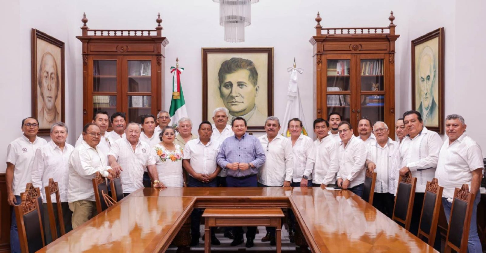 Compromiso para mejorar el transporte con diálogo abierto