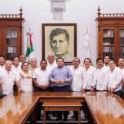 Compromiso para mejorar el transporte con diálogo abierto