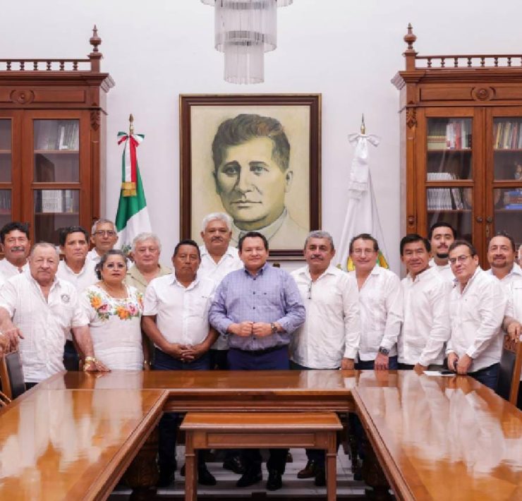 Compromiso para mejorar el transporte con diálogo abierto