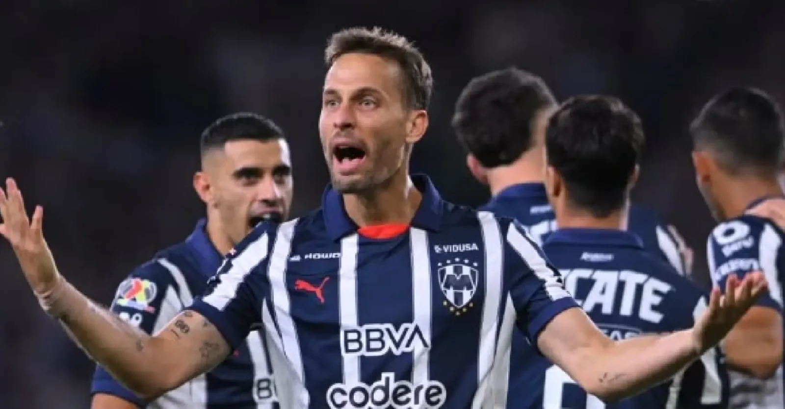 Monterrey regresó a la senda del triunfo con contundencia