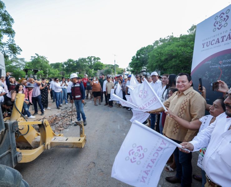 Oxkutzcab ya no está en el olvido: Díaz Mena reconstruye su carretera