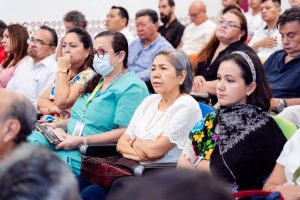 Presentación oficial de la Plataforma Estatal de Ciencia, Tecnología y Humanidades en Yucatán, encabezada por autoridades estatales.