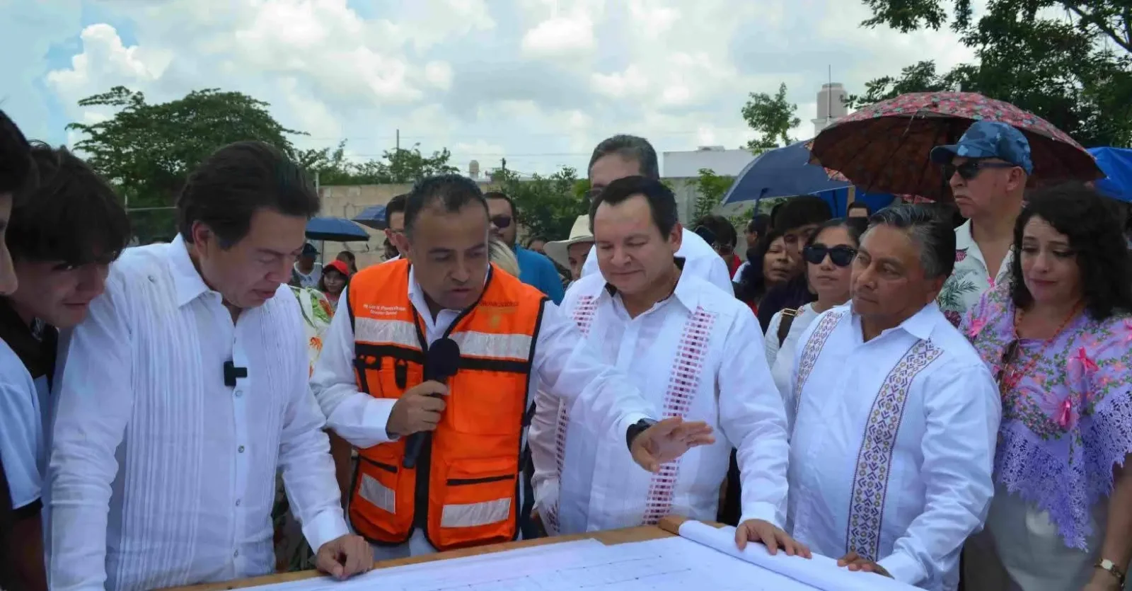 Primera piedra en la construcción del Bachillerato Tecnológico Plantel Mérida