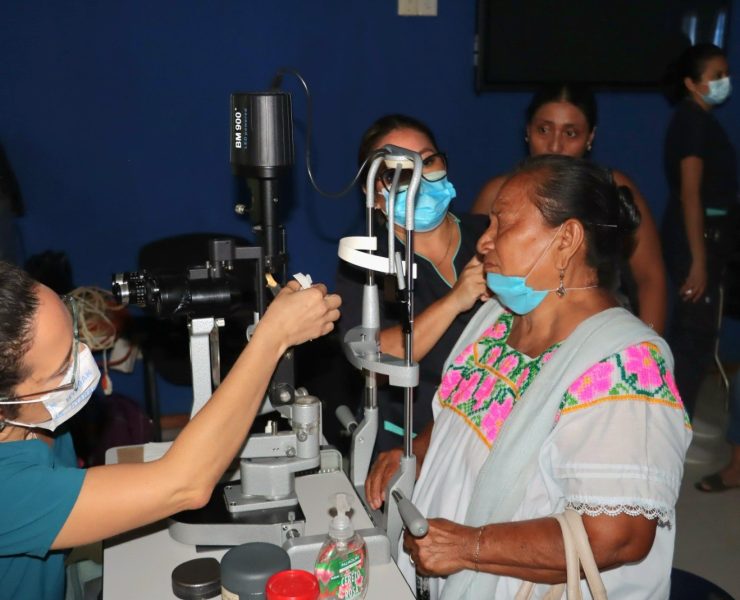Realizan Jornada Extramuros de Retinopatía Diabética en Yucatán
