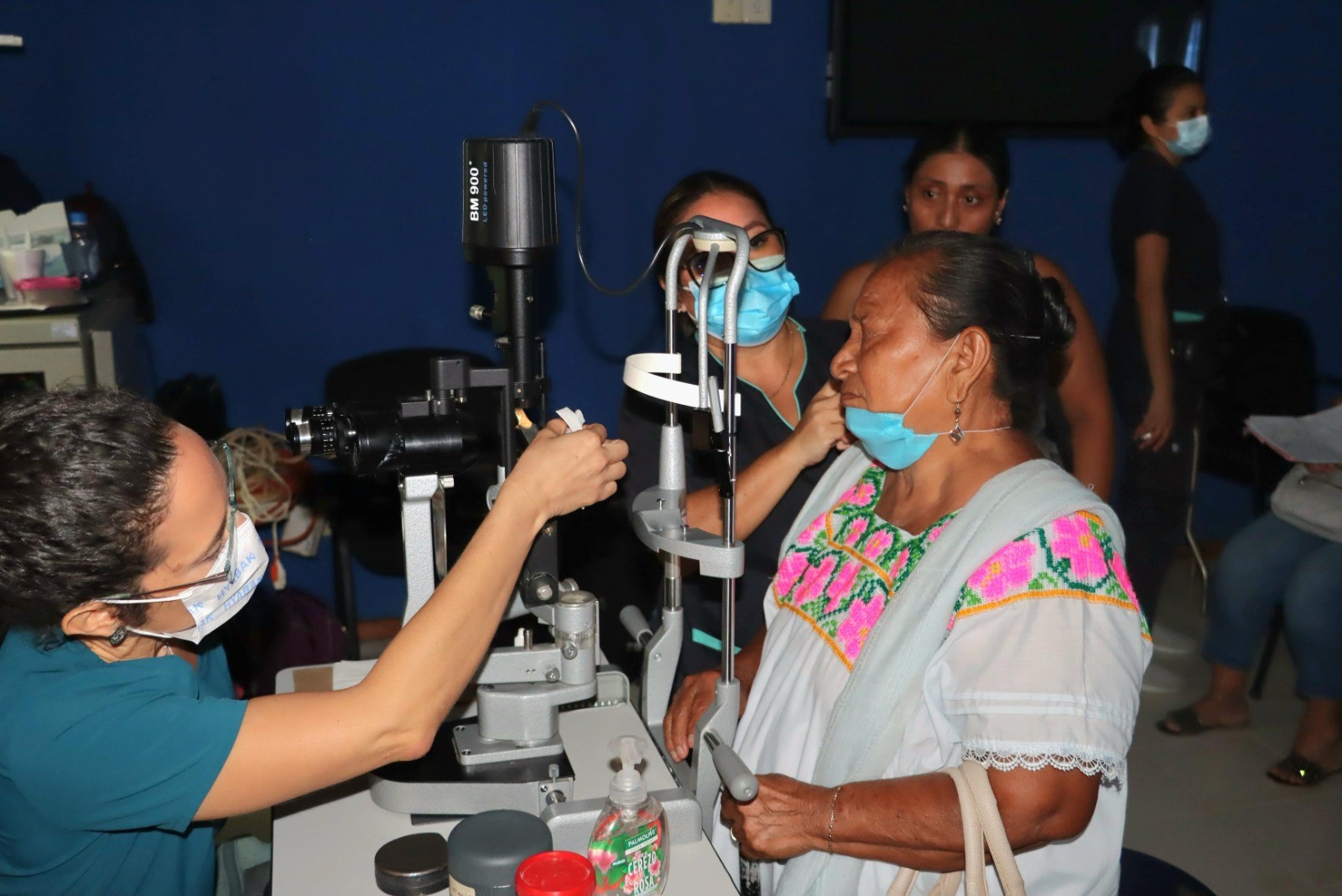 Realizan Jornada Extramuros de Retinopatía Diabética en Yucatán