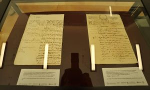 Detalles de la exposición “Crónica de una rebelión: Santiago Imán y la llama del federalismo”, donde se rescatan la memoria de Santiago Imán y su lucha por los derechos del Pueblo Maya.