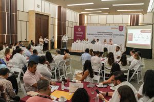 “Durante las mesas de trabajo se presentaron propuestas para fortalecer el turismo comunitario y garantizar un desarrollo responsable en Yucatán.”