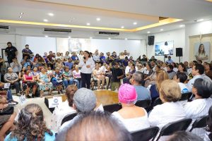 Brenda Ruz Durán y líderes del PAN Mérida destacando la importancia de las generaciones de mujeres líderes en la construcción de una Nueva forma de trabajar por Mérida.