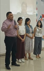 El senador Rolando Zapata Bello destaca la importancia de la Inteligencia Artificial en materia educativa para el futuro de Yucatán.