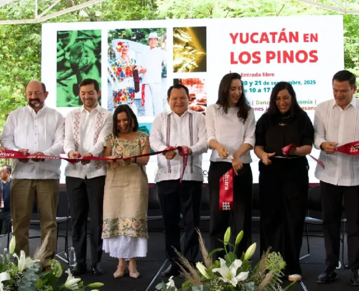 Las tradiciones de Yucatán llegaron a los Pinos con gran éxito