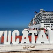 El Carnival Legend pone a Yucatán en la ruta internacional de los grandes cruceros