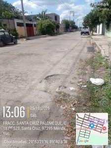 Calles llenas de baches y basura reflejan el abandono del fraccionamiento por parte del Ayuntamiento de Mérida, en donde las cuadrillas brillan por su ausencia.