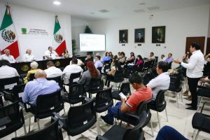 Autoridades, académicos y activistas participaron en el evento Realizaron el Foro urbano y gentrificación, donde analizaron el impacto del desarrollo en las comunidades yucatecas.
