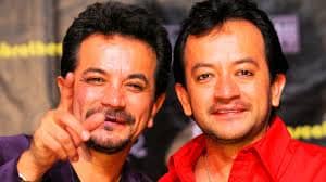 Freddy y Germán Ortega, conocidos como Los Mascabrothers, fueron la tercera identidad revelada en ¿Quién Es La Máscara?, sorprendiendo al público con su divertida participación y carisma en el escenario.