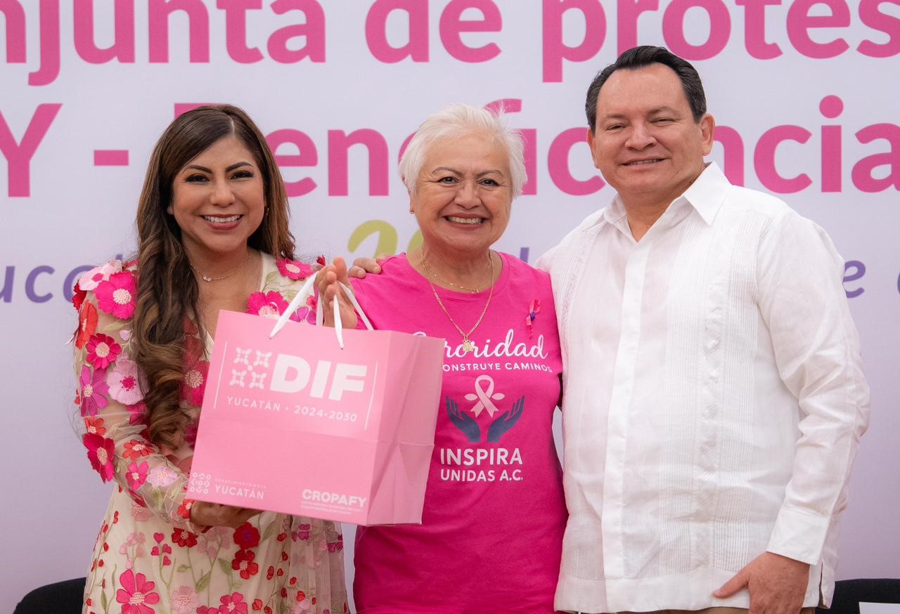 Gobierno del Renacimiento Maya entrega prótesis mamarias gratuitas a mujeres valientes