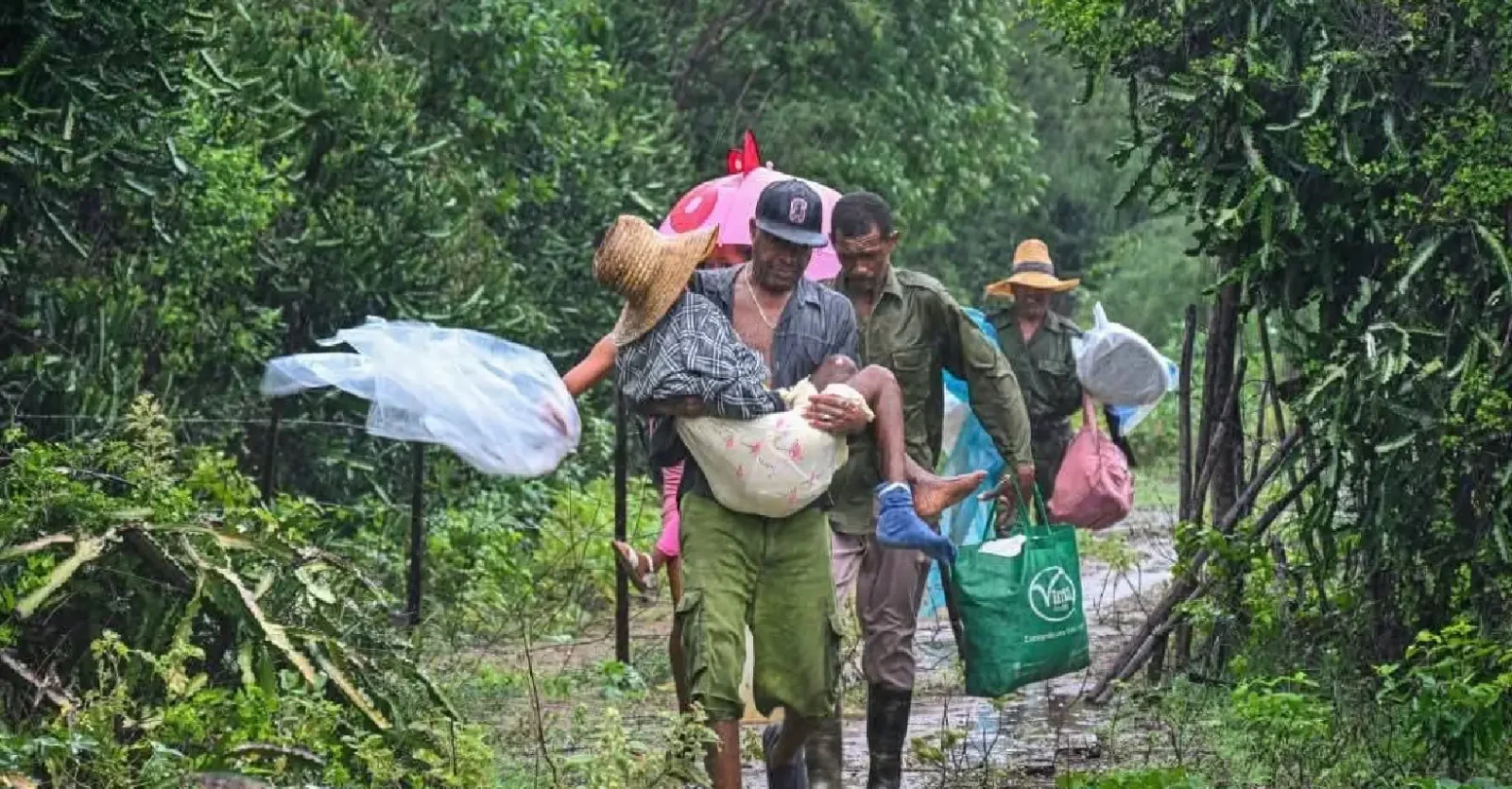 Melissa dejó devastación en Jamaica y causa terror en el Caribe
