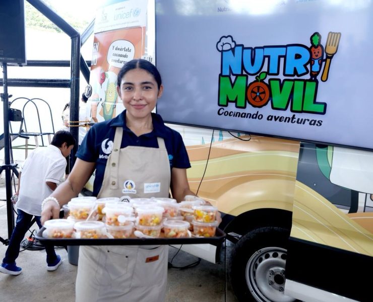 Nutrimóvil lleva talleres de cocina saludable a escuelas de Mérida