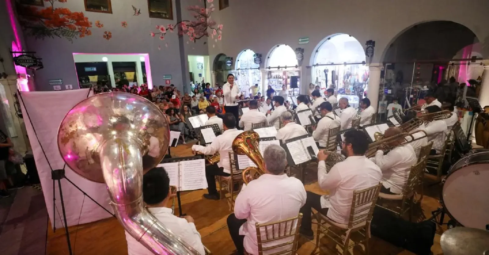 Pasaje Picheta vivió una noche de tradición y renacimiento cultural en Mérida