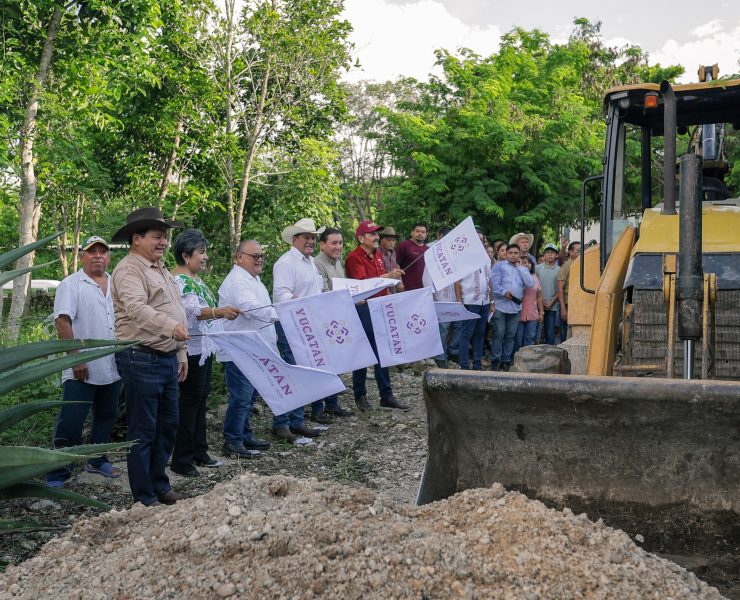 Productores de Sudzal tendrán agua garantizada y vías dignas