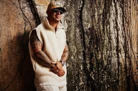 Wisin se prepara para hacer que el reguetón retumbe con fuerza en la Feria Yucatán Xmatkuil 2025, prometiendo una noche inolvidable llena de música y energía.