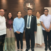 Conferencia sobre valores chinos en el campus de Mérida de la Universidad del Sur de México, promueve el intercambio cultural