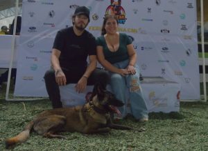 Miles disfrutan el asueto y el cierre del Buen Fin en la Feria X´Matkuil, recorriendo pasillos llenos de ofertas y ambiente familiar.