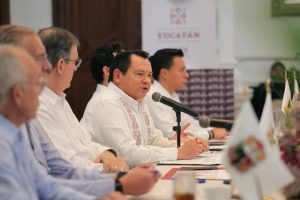 El gobernador Joaquín Díaz Mena reafirmó que Los empleos se mantendrán en Yucatán durante la reunión con Marcelo Ebrard en Palacio de Gobierno.