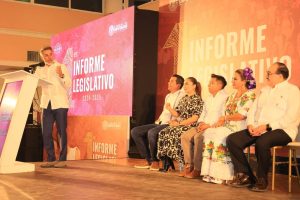 Sergio Mayer acompaña el Primer Informe Legislativo de Jessica Saiden, resaltando el trabajo coordinado y el impulso a las reformas en materia de seguridad.