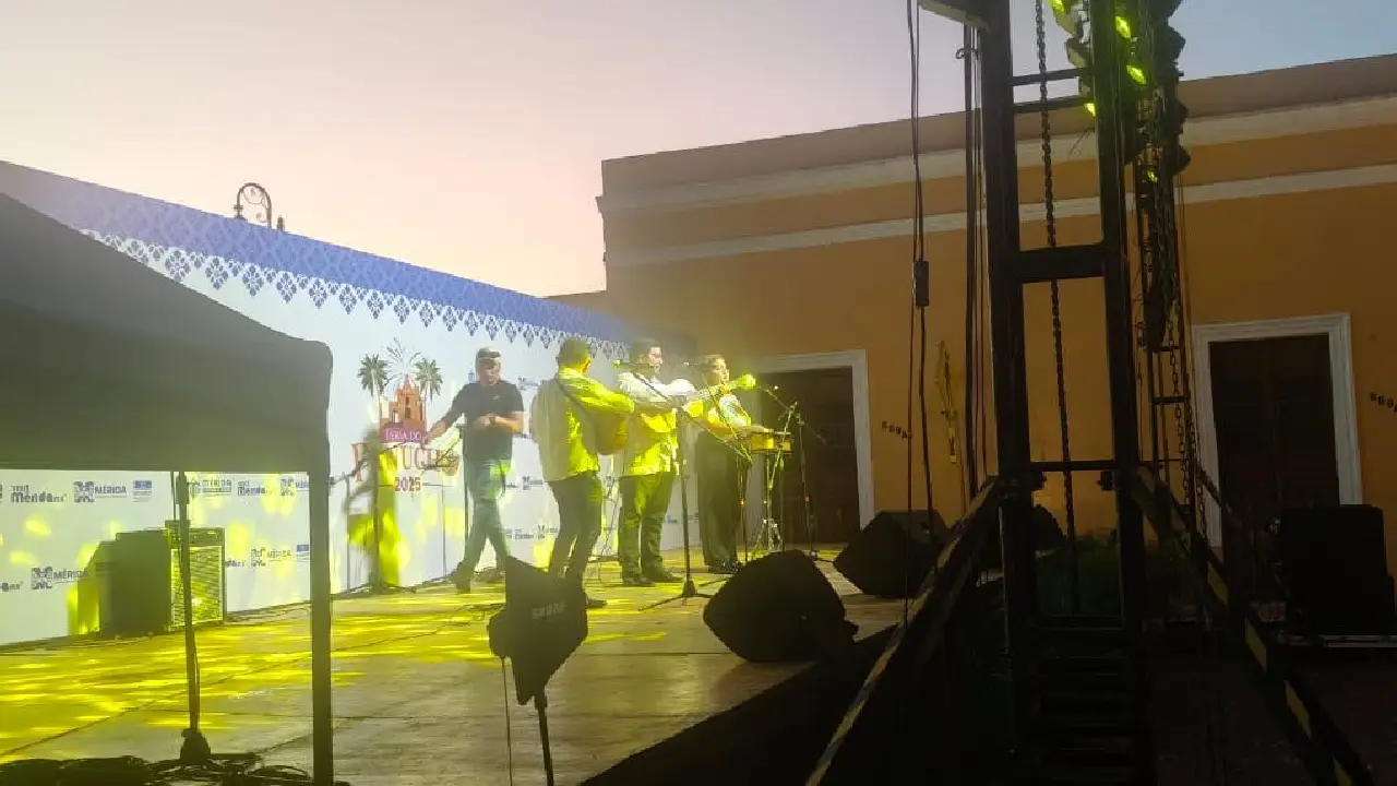La Ermita de Santa Isabel se llenó de sabor con La Feria del Panucho
