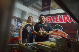 Delicias tradicionales y nuevas propuestas gastronómicas que representan los auténticos Sabores en la Feria Internacional X´Matkuil.