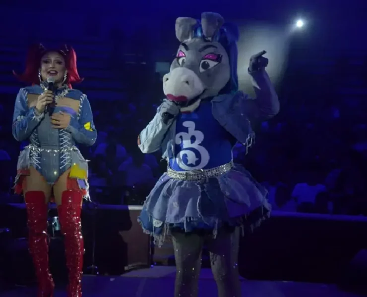 Una noche desbordante de energía en el Palenque con Turbulence Burrita y Burrona