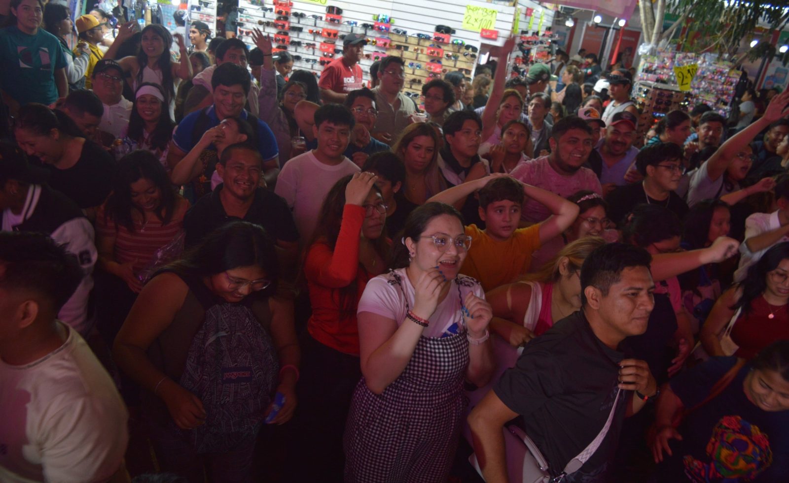 ¡Histórico! Xmatkuil 2025 rompe récord de asistencia en su segundo domingo