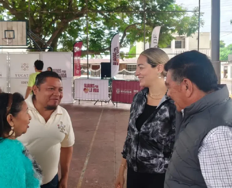 ¡La Feria de la Salud llegó a la Serapio Rendón con grandes beneficios!