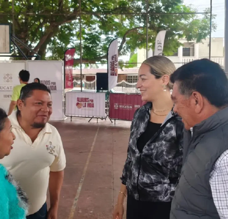 ¡La Feria de la Salud llegó a la Serapio Rendón con grandes beneficios!