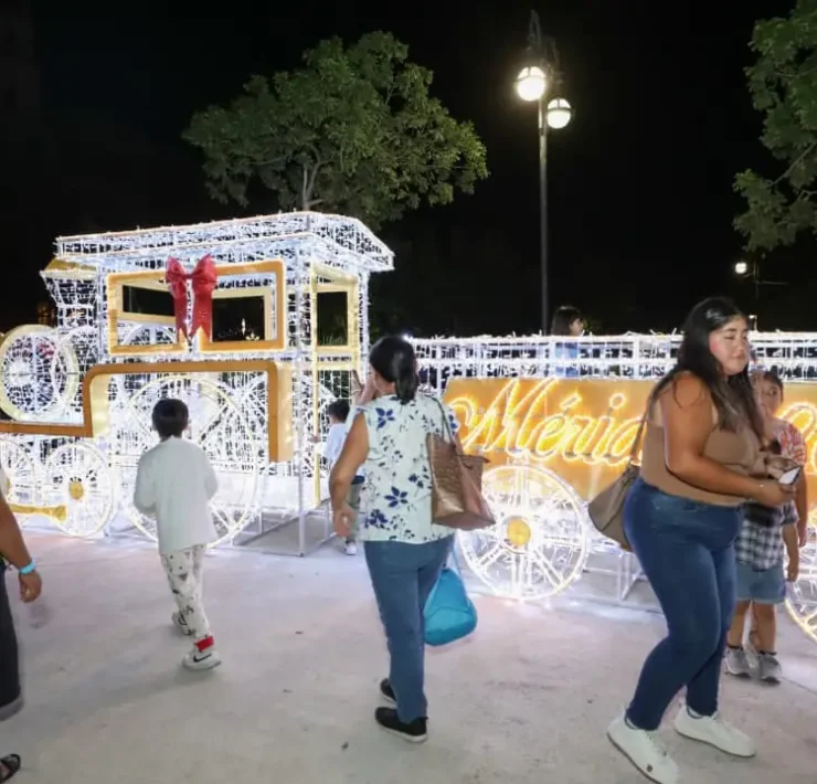 La magia de la navidad llegó a la Plaza Grande llena de sorpresas