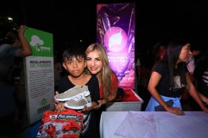 Familias del oriente de Mérida disfrutaron de una posada navideña organizada por la Fundación Juana Quiroz de la Torre, reforzando la unión comunitaria y el ambiente festivo de la temporada.