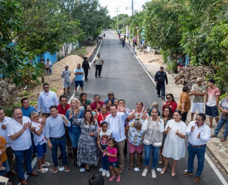 Plan Bienestar Yucatán renueva calles en Muxupip