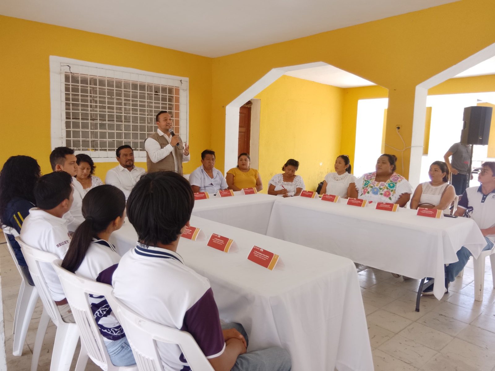 "Aliados por las Escuelas" fortalecen salud socioemocional en escuelas con comités municipales