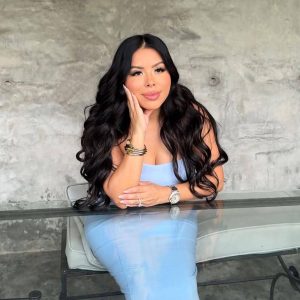 La influencer señalada por padres de familia durante los ensayos del Circo Carnaval Mérida 2026, en medio de la polémica por presuntos actos de discriminación.