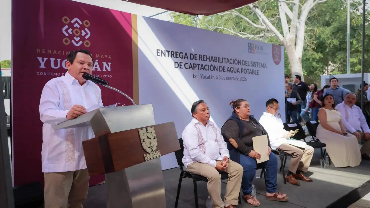 Gobierno Estatal garantiza agua potable en Ixil tras décadas de rezago