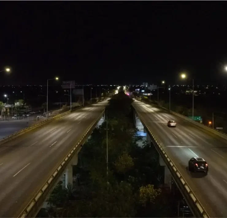 Gobierno del Estado renovó la iluminación en Dzityá