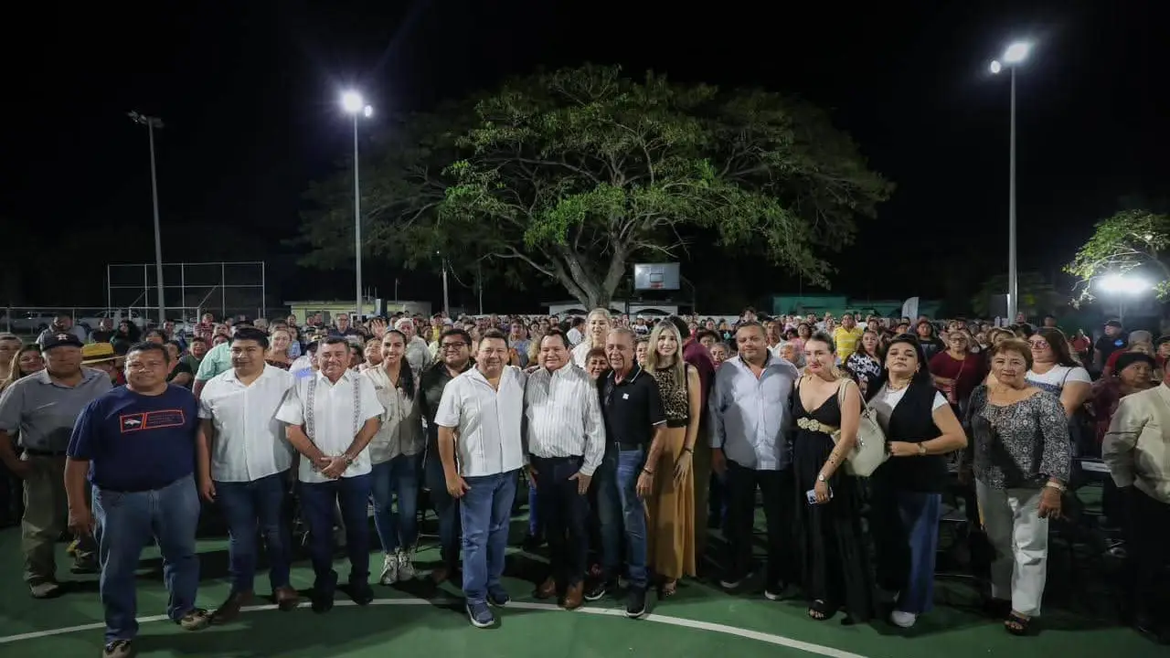 Obras en Telchac Pueblo amplían deporte nocturno y transforman la comunidad