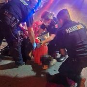 Hombre en silla de ruedas resulta lesionado tras ser atropellado